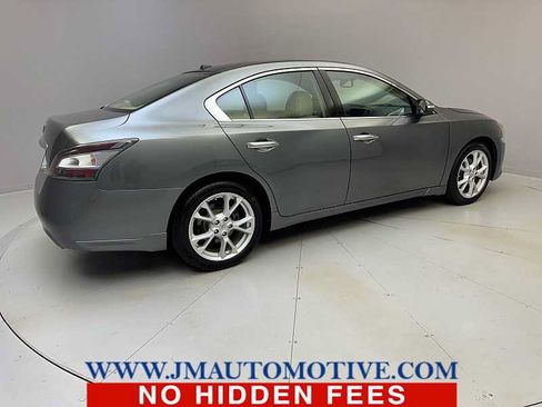 Used 2014 Nissan Maxima 3.5 SV w/ Premium Package FWD image 5