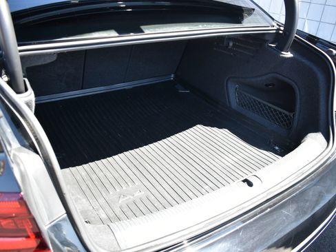 Used 2018 Audi A4 2.0T Ultra Premium w/ Convenience Package FWD image 11