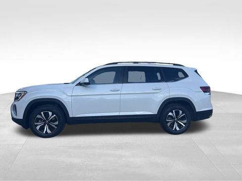 New 2026 Volkswagen Atlas SE image 2