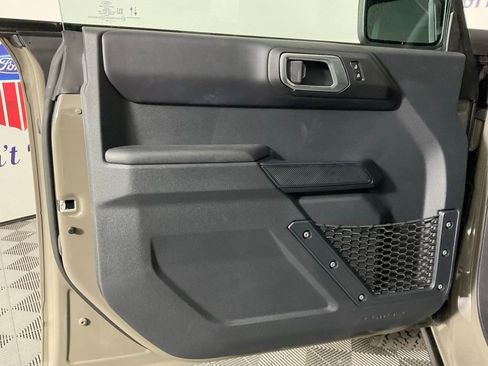 New 2026 Ford Bronco Badlands AWD/4WD image 12