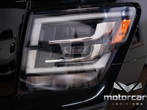 Used 2024 Nissan Titan SV w/ SV Bronze Edition Package AWD/4WD image 11