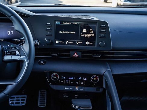 New 2026 Hyundai Elantra Sport image 15