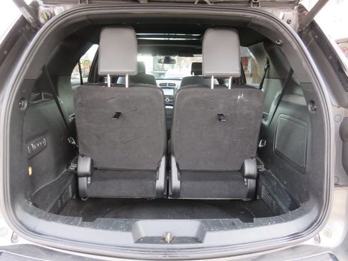 Used 2018 Ford Explorer Sport w/ Equipment Group 401A image 27