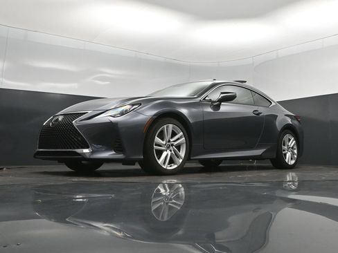 Used 2024 Lexus RC 300 w/ Premium Package RWD image 38