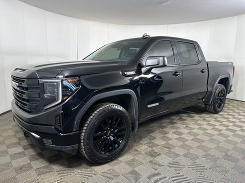 Used 2025 GMC Sierra 1500 Elevation image 7