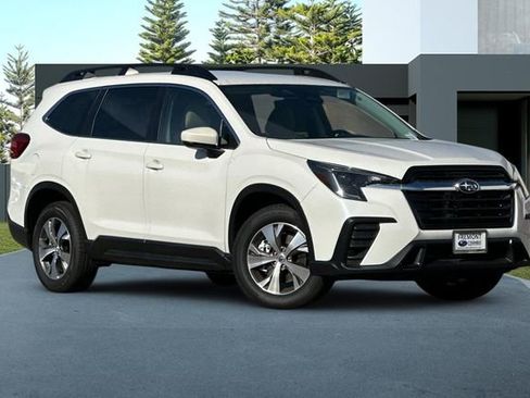 New 2025 Subaru Ascent Premium w/ Premium Package image 2
