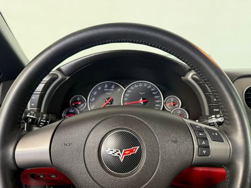 Used 2007 Chevrolet Corvette Coupe w/ Preferred Equipment Group RWD image 23