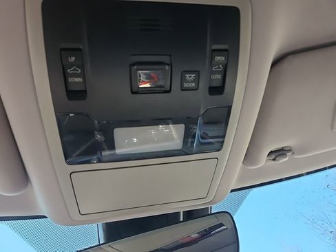 Used 2022 Lexus RX 350L Premium image 20