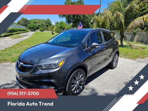 Used 2018 Buick Encore Preferred FWD image 1