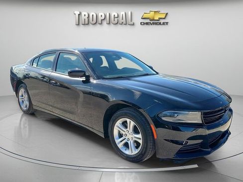 Used 2023 Dodge Charger SXT RWD image 7
