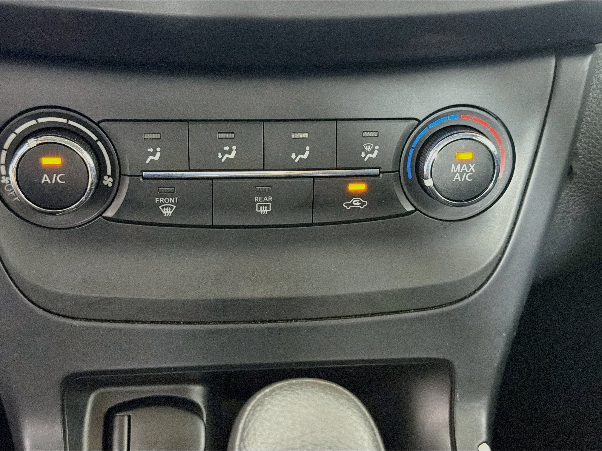 Used 2018 Nissan Sentra S FWD image 22