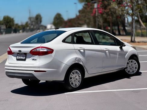 Used 2016 Ford Fiesta S FWD image 17