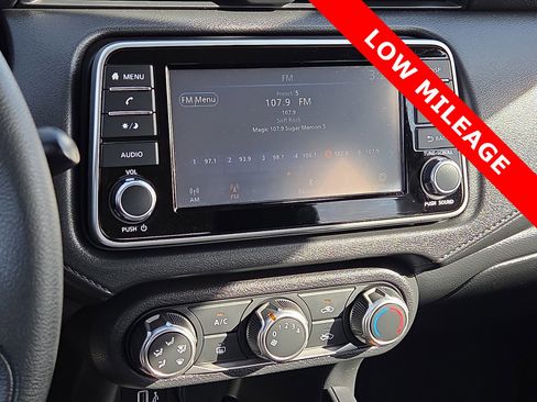 Used 2024 Nissan Versa S w/ Electronics Package image 16