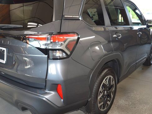 Used 2026 Subaru Forester Premium w/ Base/Premium Package AWD/4WD image 13