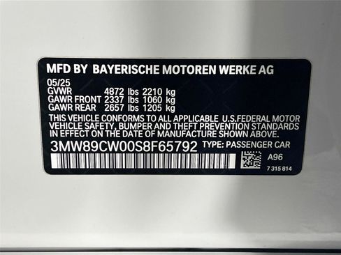 Used 2025 BMW 330i xDrive Sedan w/ Convenience Package AWD/4WD image 32