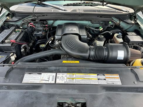 Used 1998 Ford Expedition XLT AWD/4WD image 31