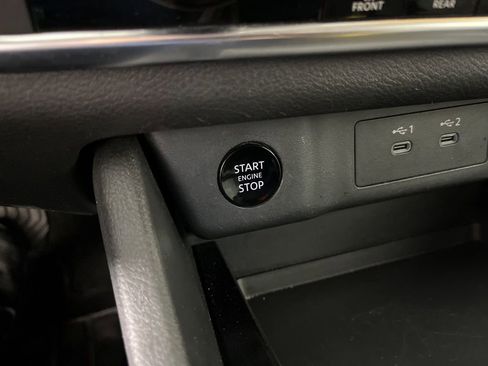 Used 2025 Nissan Rogue SV AWD/4WD image 32