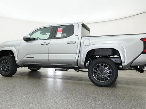 New 2025 Toyota Tacoma SR5 image 47