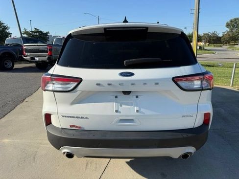 Used 2021 Ford Escape Titanium AWD/4WD image 7