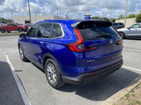 Used 2023 Honda CR-V EX image 10