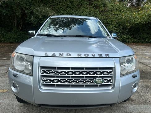 Used 2008 Land Rover LR2 SE image 11