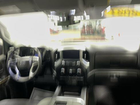 Used 2021 Chevrolet Silverado 1500 RST image 22