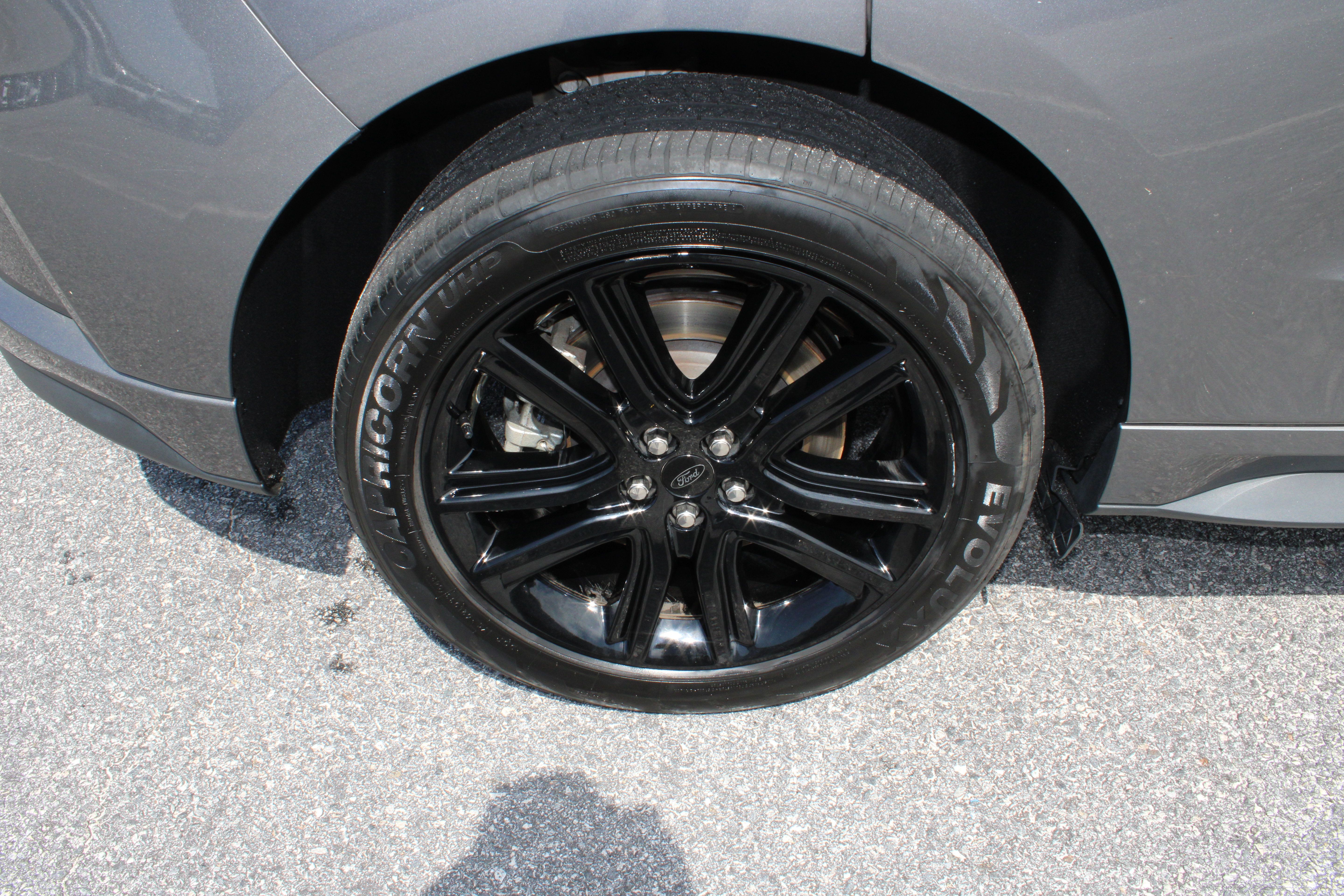 Used 2023 Ford Edge ST-Line AWD/4WD image 13
