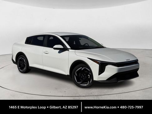 New 2025 Kia K4 EX image 1