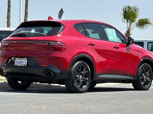 Certified 2024 Dodge Hornet R/T Plus w/ R/T Blacktop Package AWD/4WD image 3