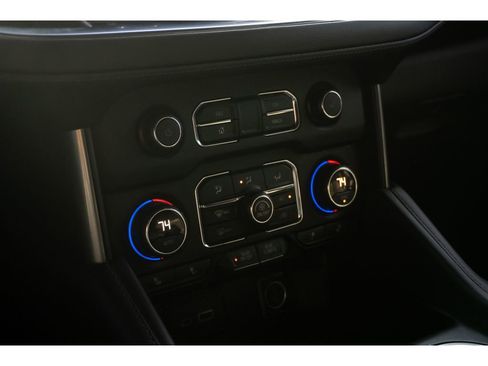 Used 2021 Chevrolet Tahoe LT RWD image 28