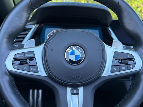 Used 2022 BMW Z4 M40i w/ Premium Package image 29