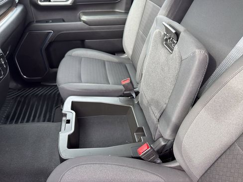 Used 2025 Chevrolet Silverado 1500 LT image 19