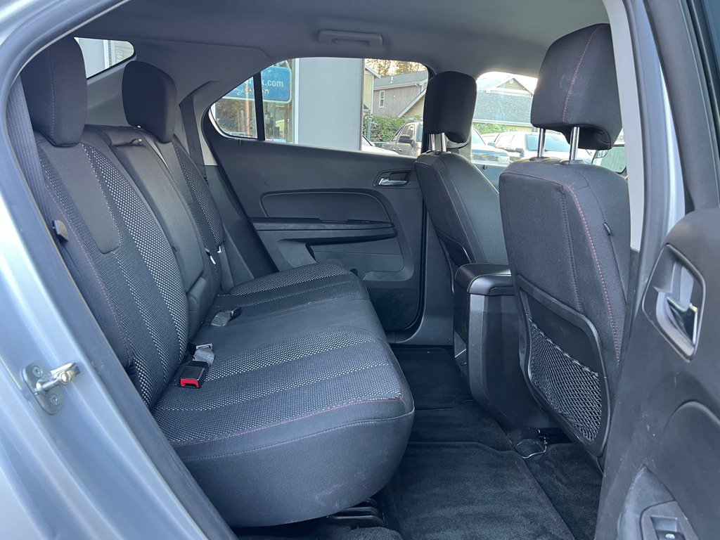 Used 2013 Chevrolet Equinox LT AWD/4WD image 16