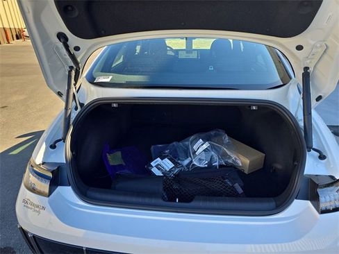 New 2025 Hyundai Ioniq 6 SE image 23