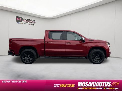 Used 2025 Chevrolet Silverado 1500 RST AWD/4WD image 8