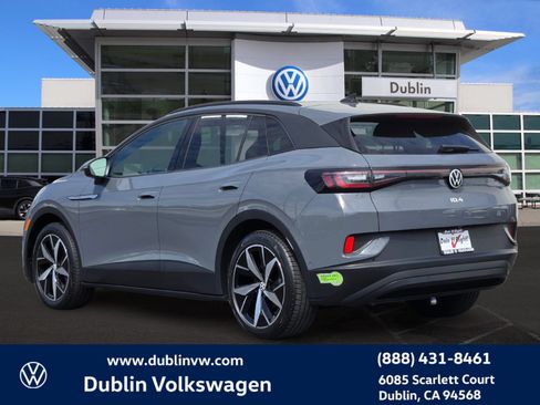 Used 2023 Volkswagen ID.4 Pro S RWD image 6