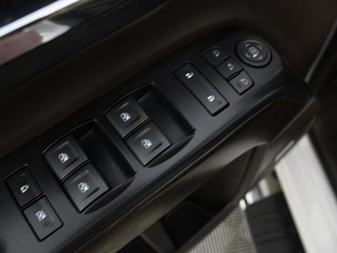 Used 2018 GMC Sierra 1500 Denali AWD/4WD image 17
