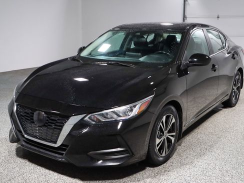 Used 2022 Nissan Sentra SV w/ All-Weather Package FWD image 29