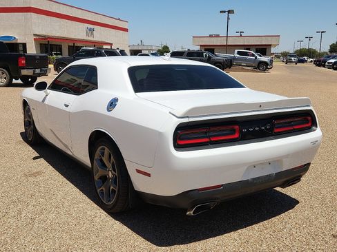 Used 2015 Dodge Challenger R/T Plus RWD image 3