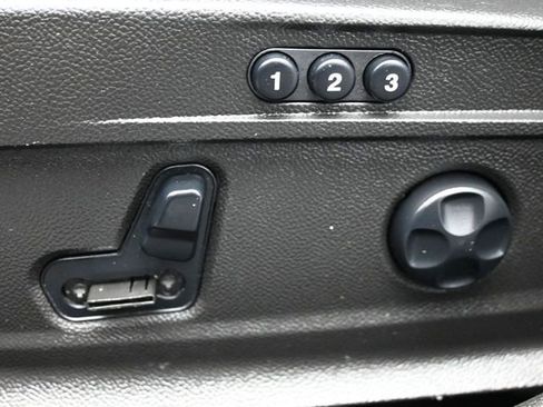 Used 2023 Alfa Romeo Giulia Sprint image 14