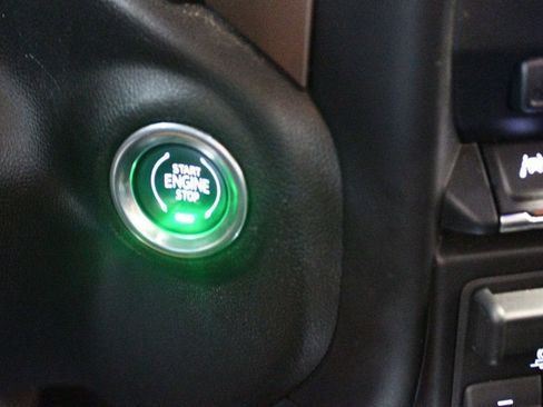 Used 2019 Chevrolet Silverado 1500 High Country w/ High Country Premium Package image 71