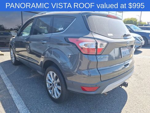 Used 2018 Ford Escape Titanium w/ Ford Safe & Smart Package FWD image 5