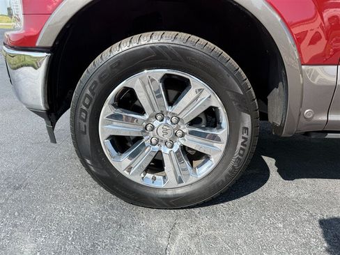 Used 2018 Ford F150 King Ranch w/ Equipment Group 601A Luxury AWD/4WD image 26