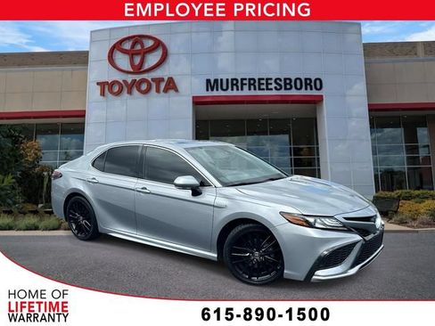 Used 2021 Toyota Camry XSE FWD image 1