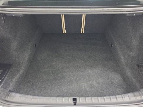 Certified 2022 BMW 540i xDrive w/ M Sport Package image 32