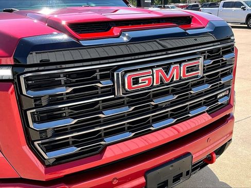 Used 2024 GMC Sierra 3500 AT4 w/ AT4 Premium Plus Package AWD/4WD image 35