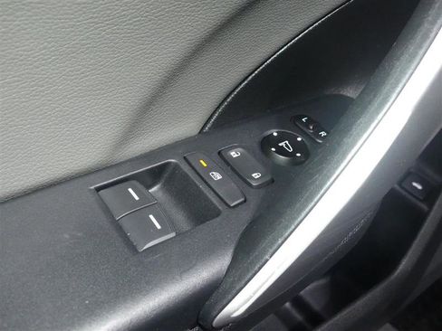 Used 2018 Honda Civic EX-L image 19