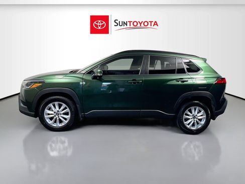 Used 2024 Toyota Corolla Cross LE FWD image 7