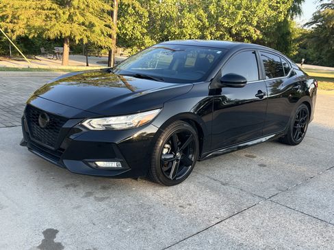 Used 2022 Nissan Sentra SR w/ Midnight Edition FWD image 4