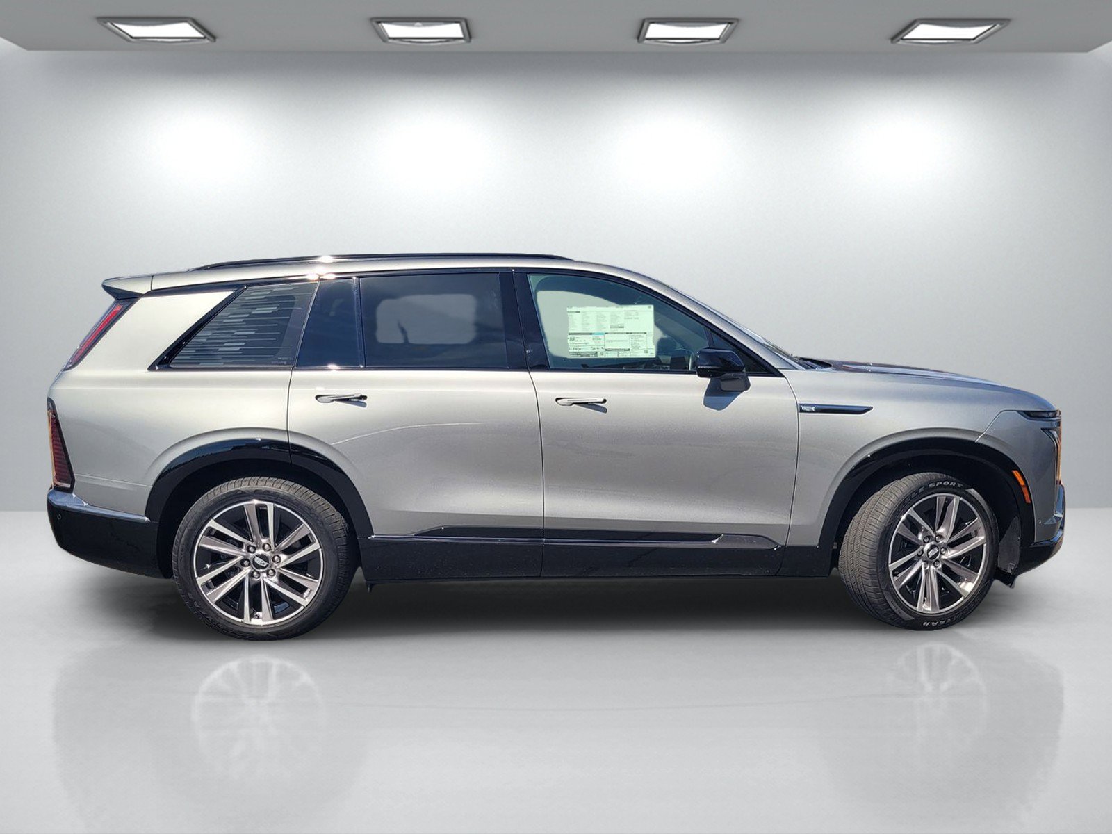 Used 2026 Cadillac Vistiq Sport AWD/4WD image 3